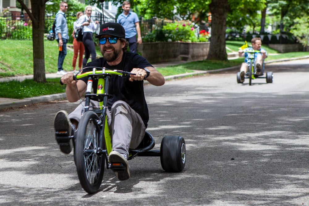 Tricycle Race and porching-6 (1)